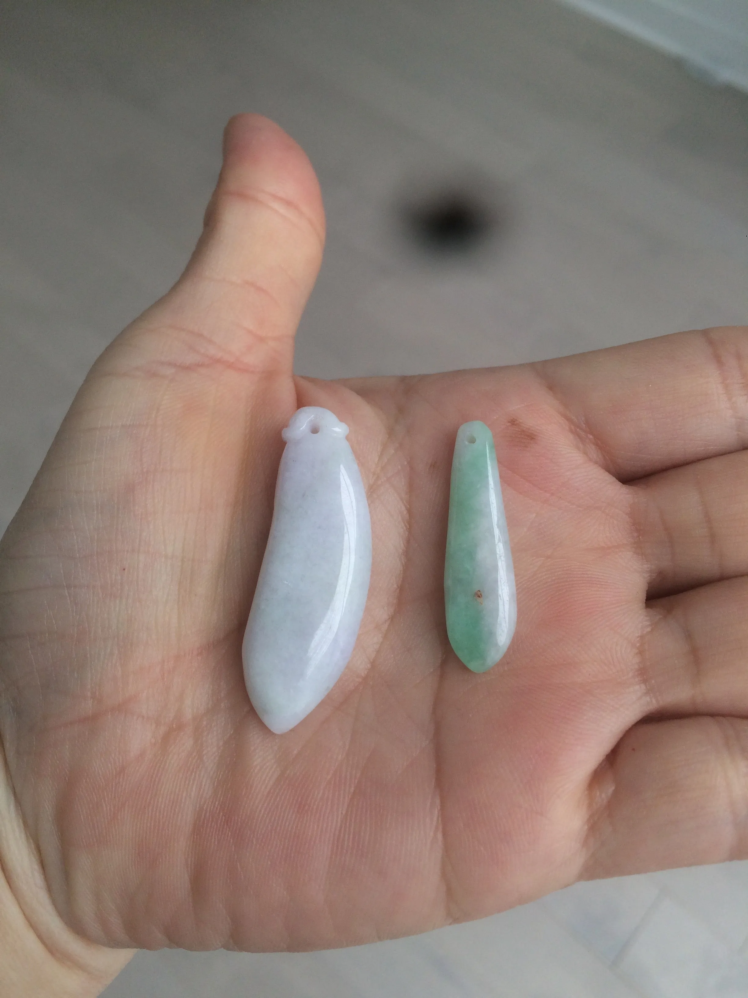 100% natural type A light purple sunny green blessed melon(福瓜) Jadeite Jade pendant AC83