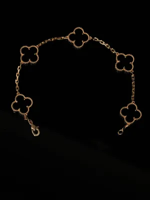18k 5 Clover Motif Bracelet