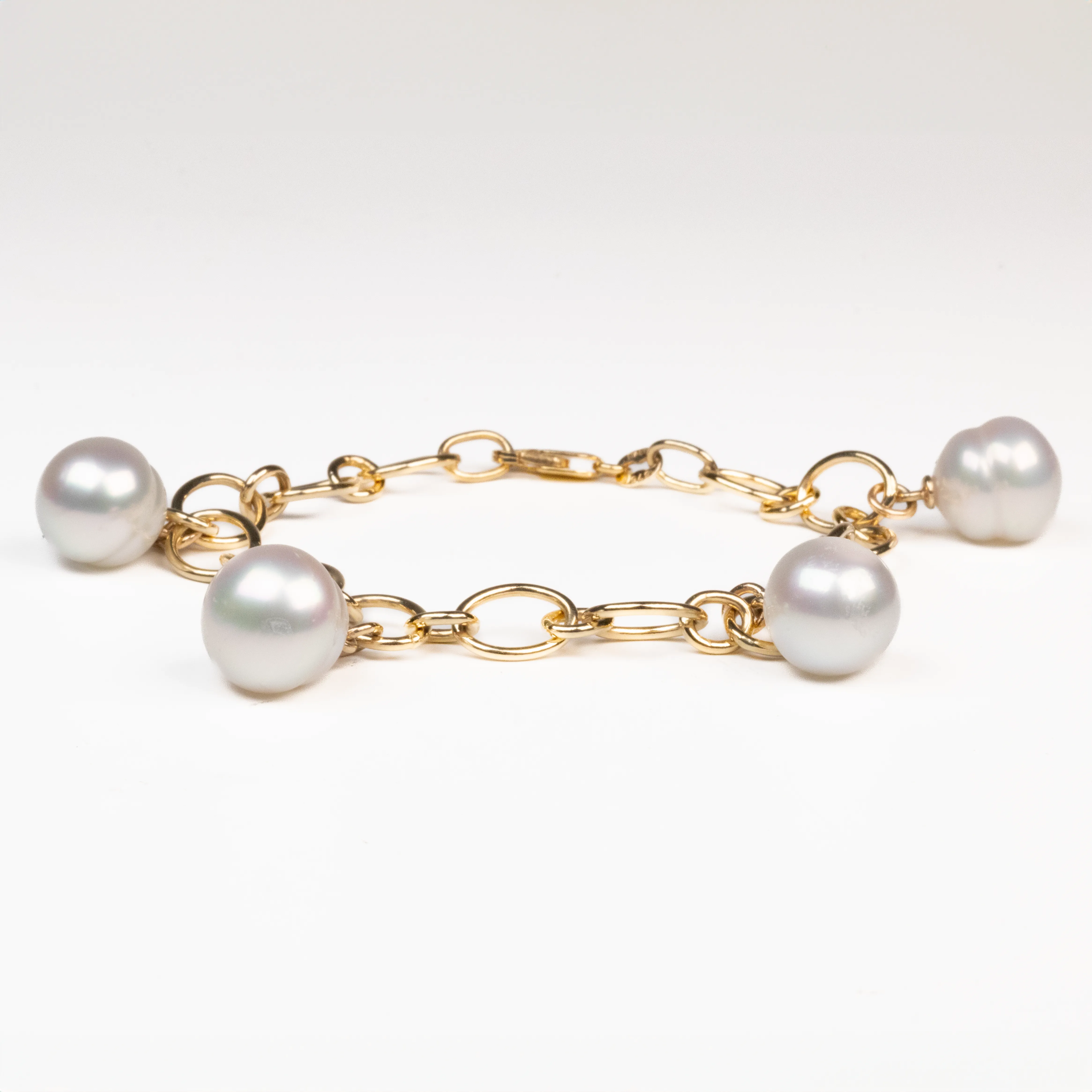 9K Yellow Gold Australian South Sea Cultured 11-12 & 12-13mm Pearl Bracelet