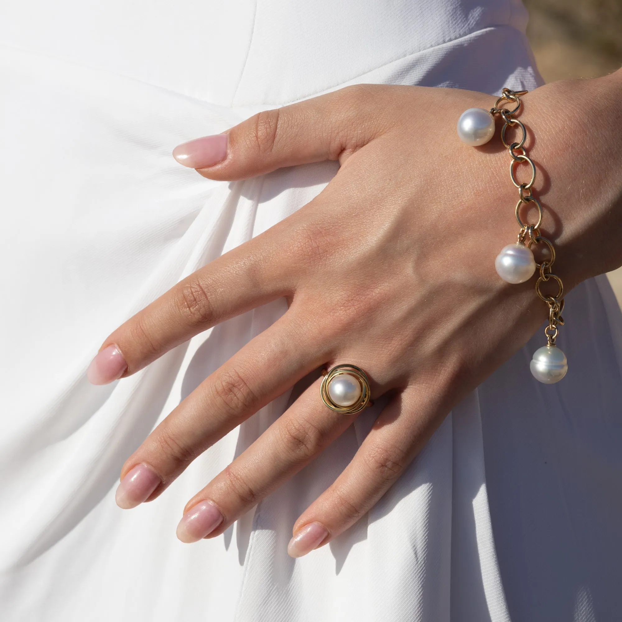 9K Yellow Gold Australian South Sea Cultured 11-12 & 12-13mm Pearl Bracelet