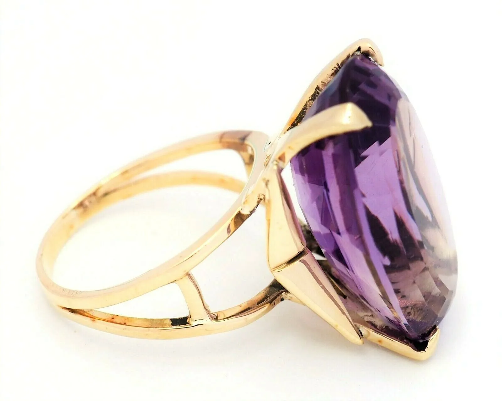 Amethyst 9ct Yellow Gold Dress Ring