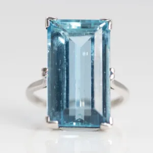 Art Deco 1930's Platinum 12 Carat Aquamarine Ring
