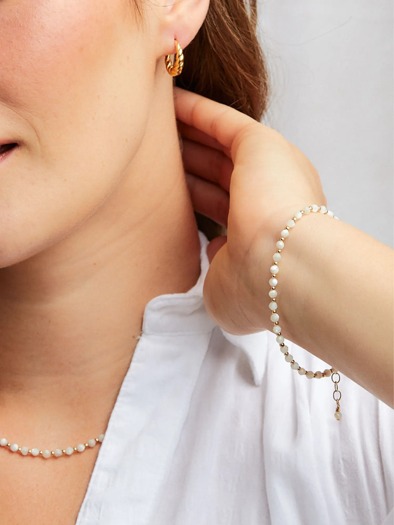 Ashley Mother of Pearl Bracelet