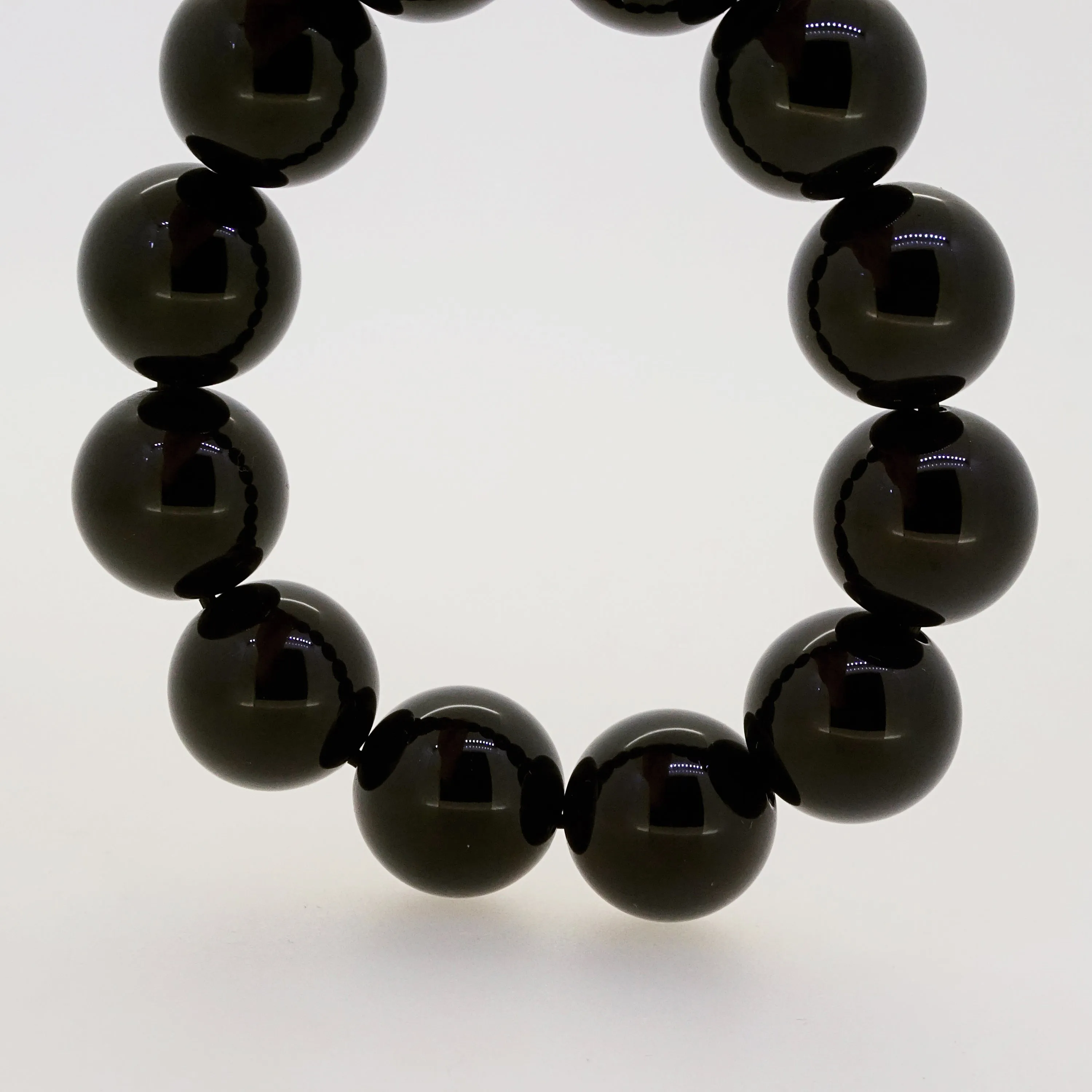 Black Onyx 18mm