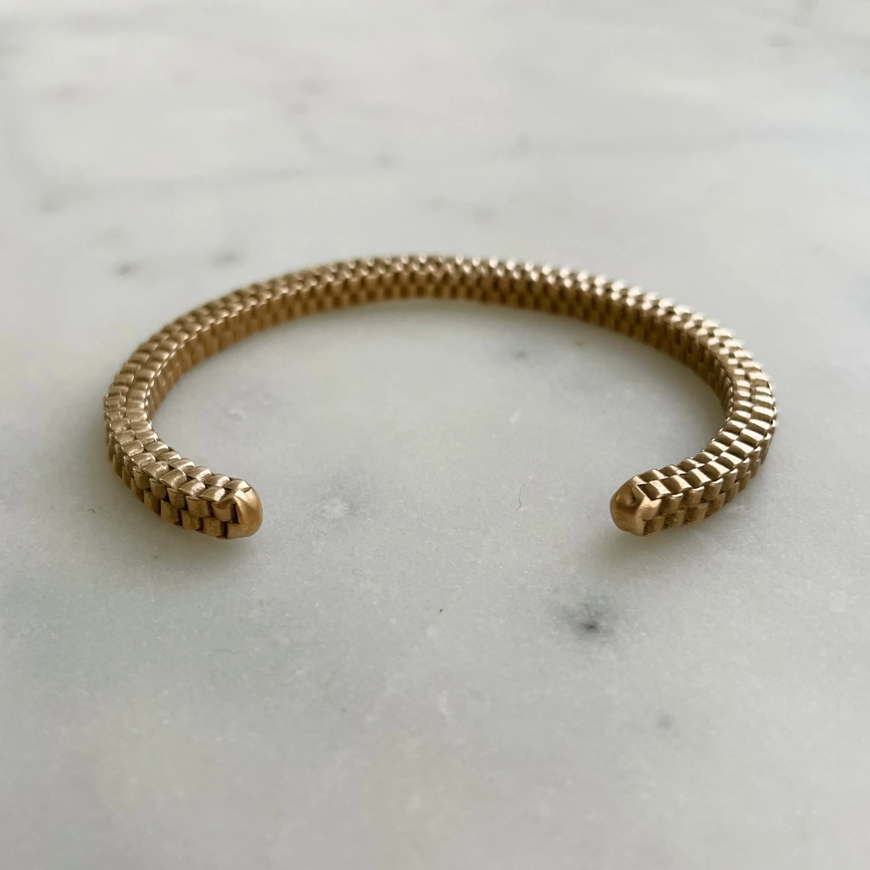 FRIENDSHIP CUFF — ASHLEY