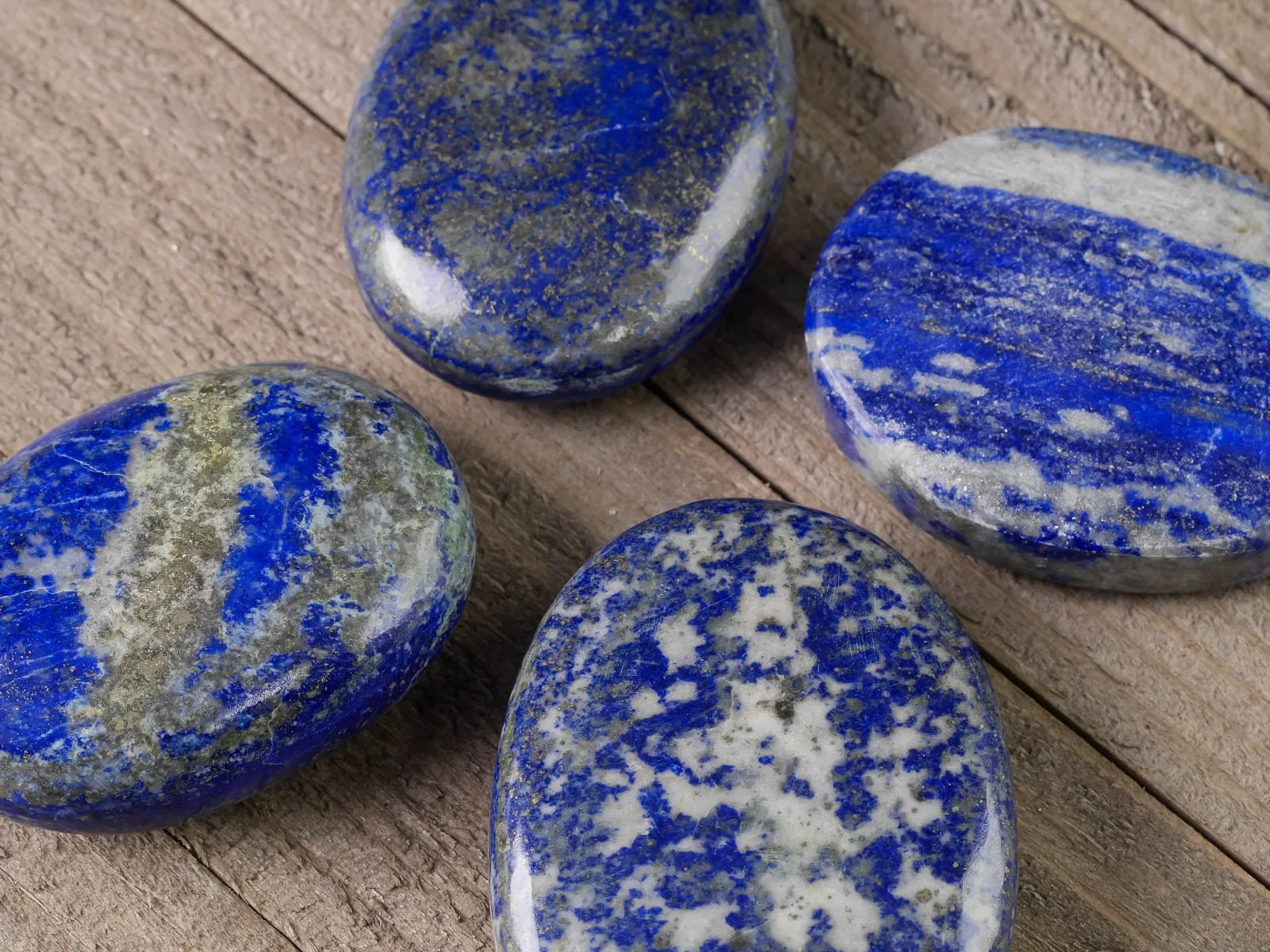 LAPIS LAZULI Crystal Palm Stone - Worry Stone, Self Care, Healing Crystals and Stones, E0961