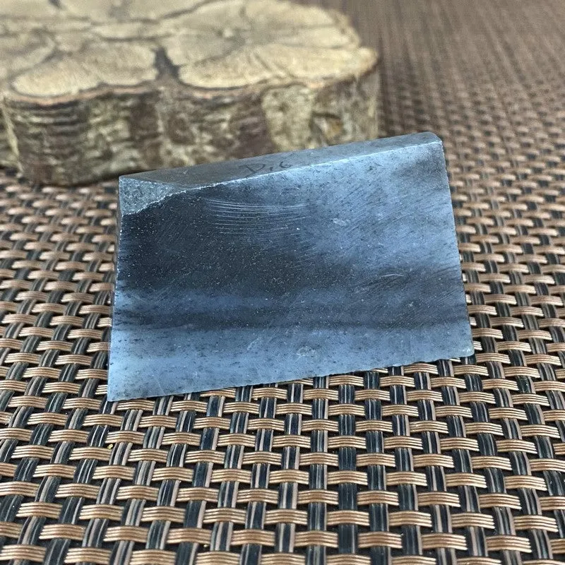 Natural Hetian Jade Rough Nephrite Raw (97g,6.1X3.7X2.6cm)