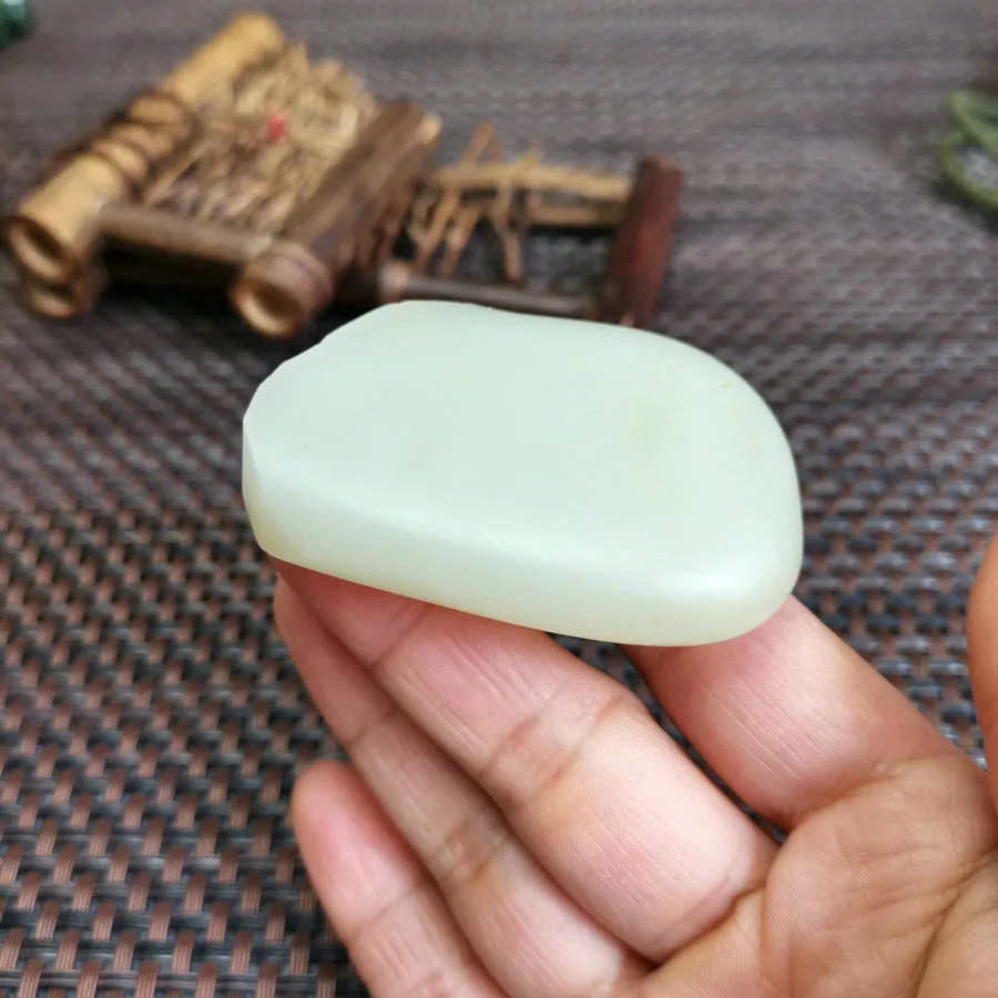 Natural Hetian Jade Rough Nephrite Raw S-(87g,5.9X4.5X1.5cm)