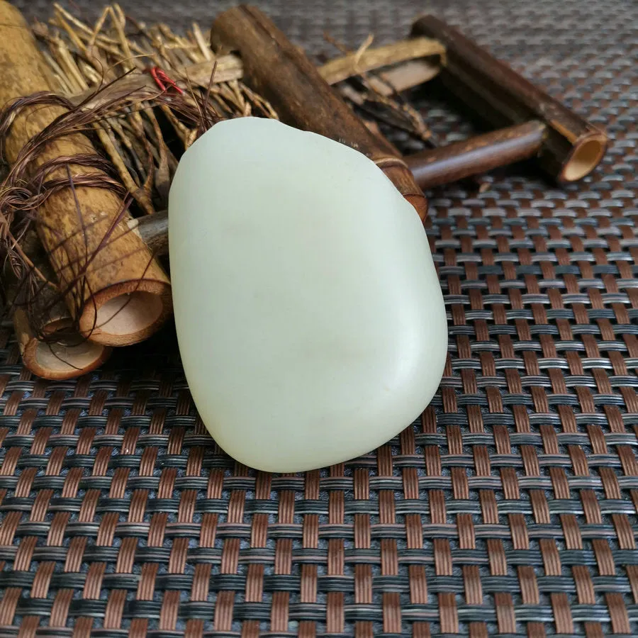 Natural Hetian Jade Rough Nephrite Raw S-(87g,5.9X4.5X1.5cm)