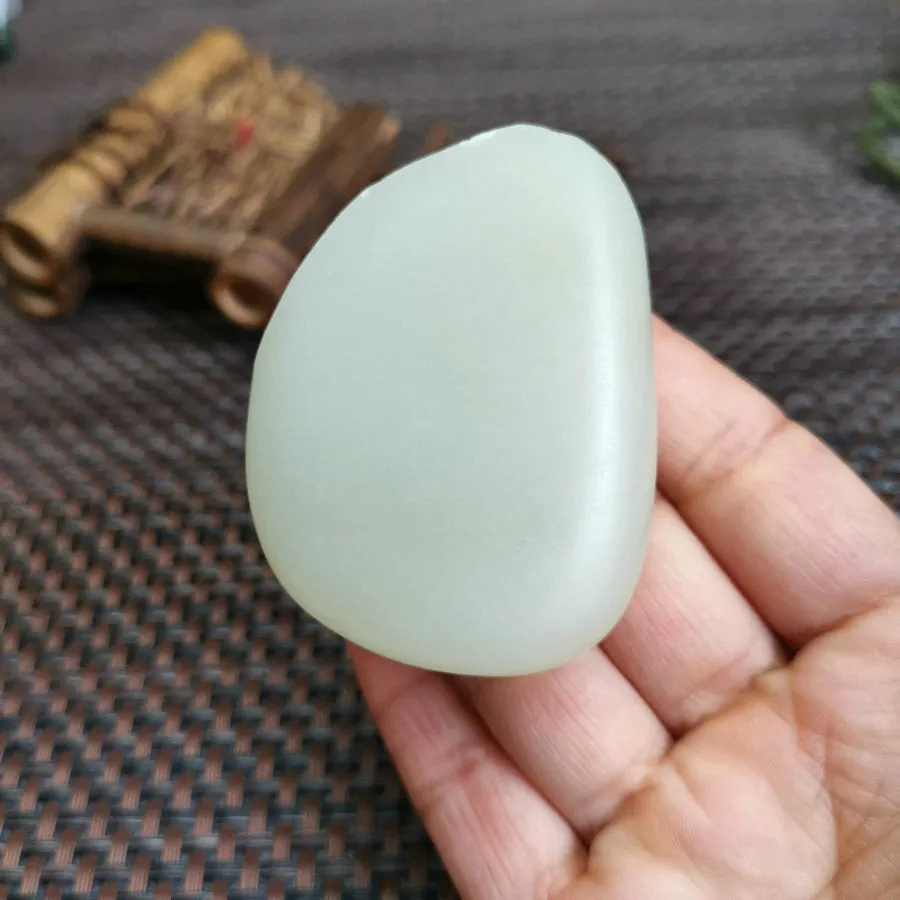 Natural Hetian Jade Rough Nephrite Raw S-(87g,5.9X4.5X1.5cm)