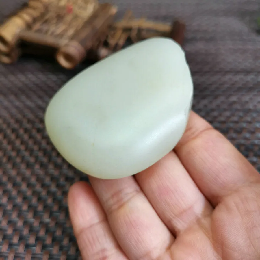 Natural Hetian Jade Rough Nephrite Raw S-(87g,5.9X4.5X1.5cm)