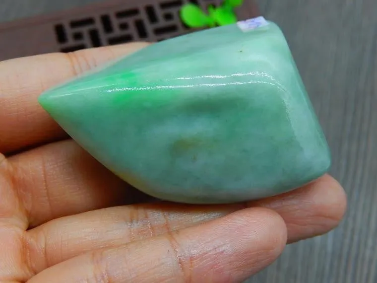 Natural Jade Rough Jadeite Raw (113g, 50X38X30mm)
