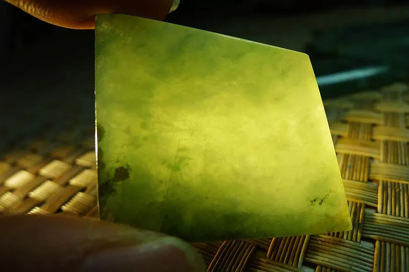Natural Jade Rough Jadeite Raw 114g