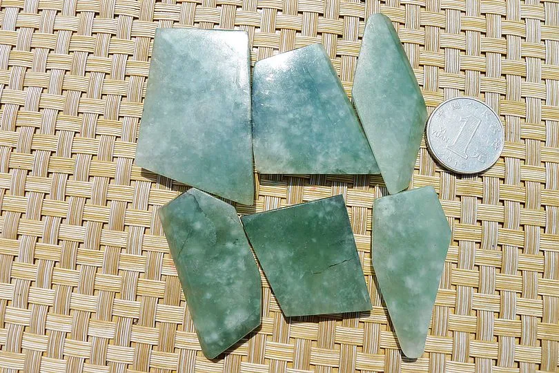Natural Jade Rough Jadeite Raw 114g