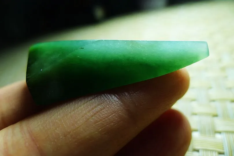 Natural Jade Rough Jadeite Raw (12g,4X2.2X1.1cm)