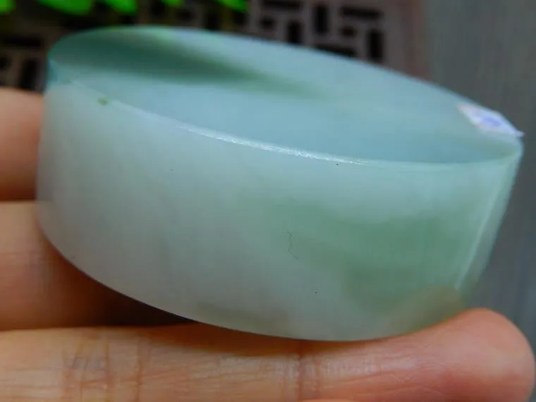 Natural Jade Rough Jadeite Raw (132g, 53X53X18mm)