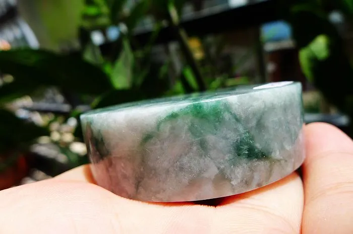 Natural Jade Rough Jadeite Raw (133g,5.5X1.7cm)