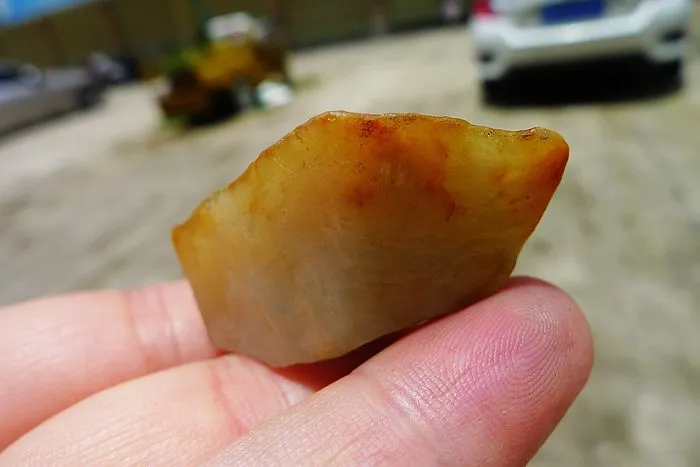 Natural Jade Rough Jadeite Raw (19g,3.9X2.8X1.5cm)
