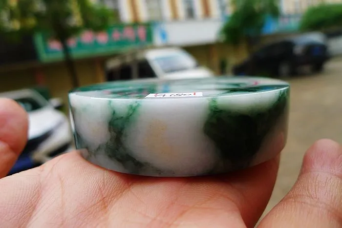 Natural Jade Rough Jadeite Raw (212g,6.9X1.65cm)