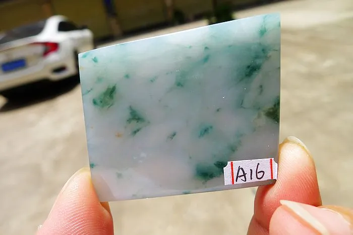 Natural Jade Rough Jadeite Raw (22.5g,4.5X3.6X0.45cm)