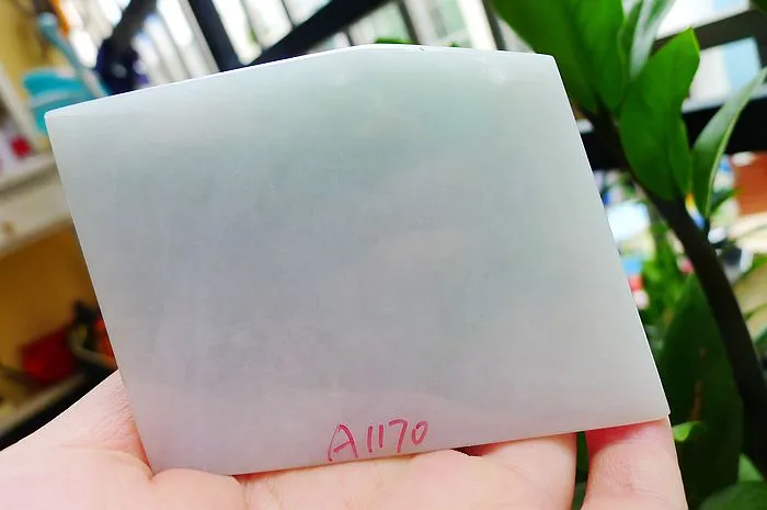 Natural Jade Rough Jadeite Raw (277g,7.8X6.2X3.3cm)