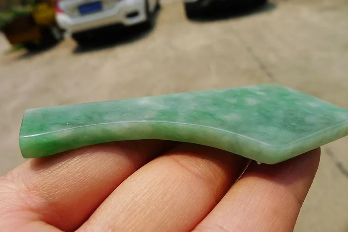 Natural Jade Rough Jadeite Raw (32g,8X3.2X0.55cm)