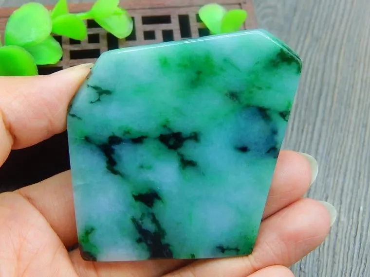 Natural Jade Rough Jadeite Raw (43g, 57X51X5.3mm)