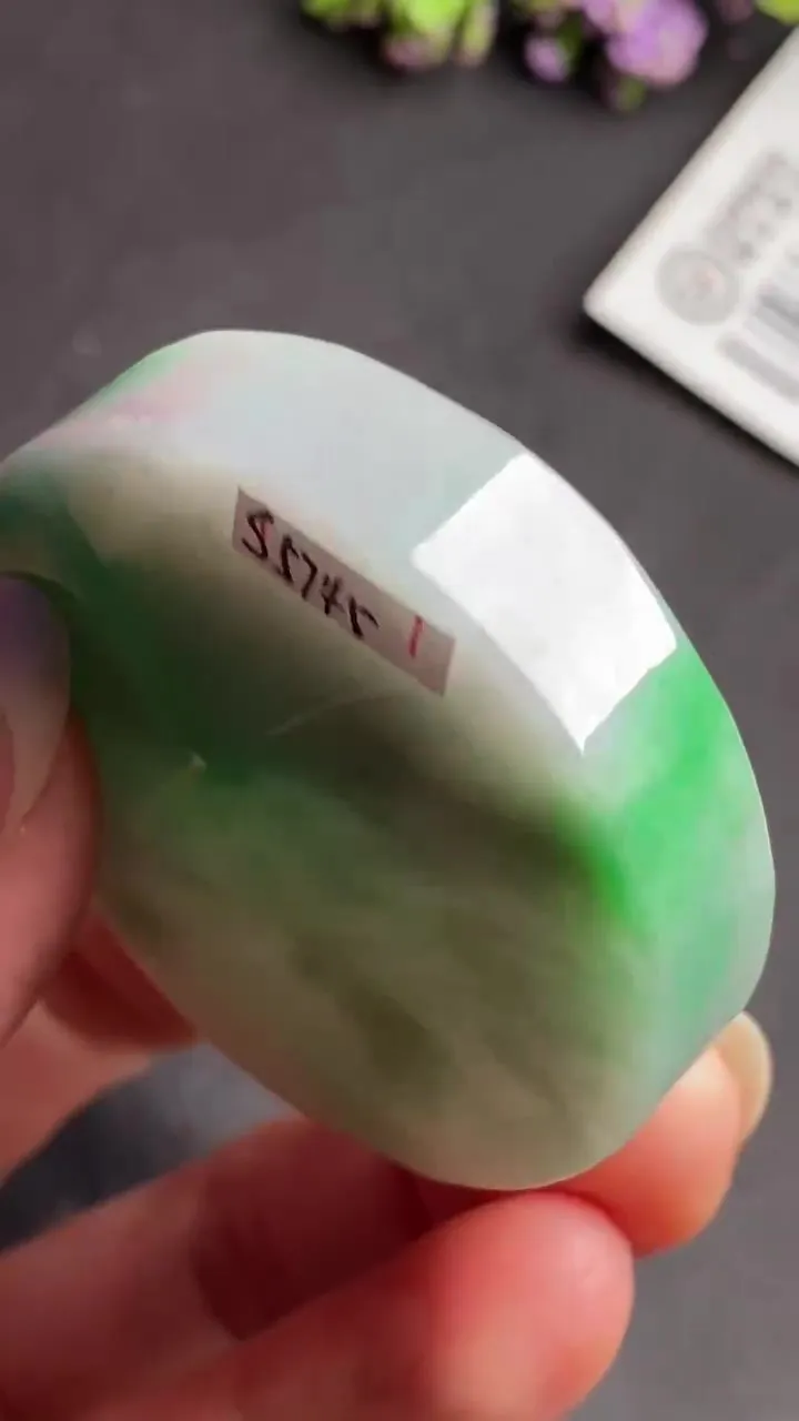 Natural Jade Rough Jadeite Raw (48g,4.3x4.3x1cm)-S5745