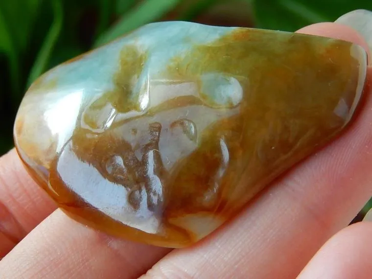 Natural Jade Rough Jadeite Raw (52g, 52X37X9mm & 53X34X10mm)