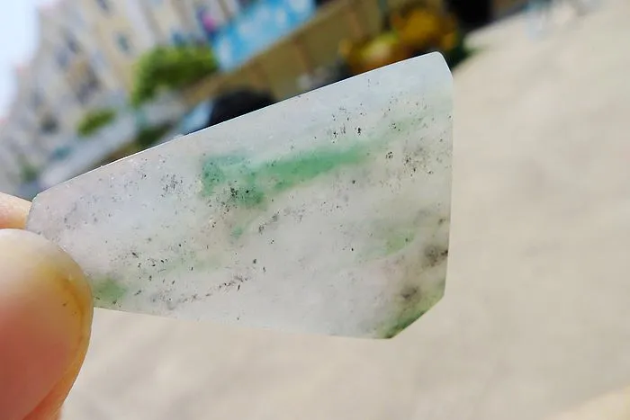 Natural Jade Rough Jadeite Raw 61g
