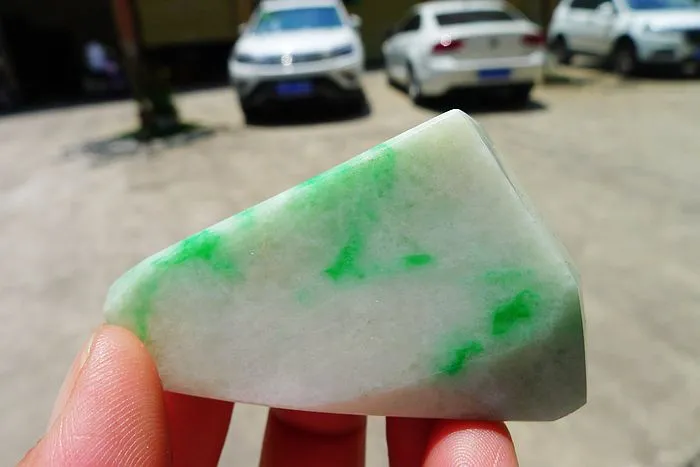 Natural Jade Rough Jadeite Raw (72g,5.8X3.8X1.5cm)