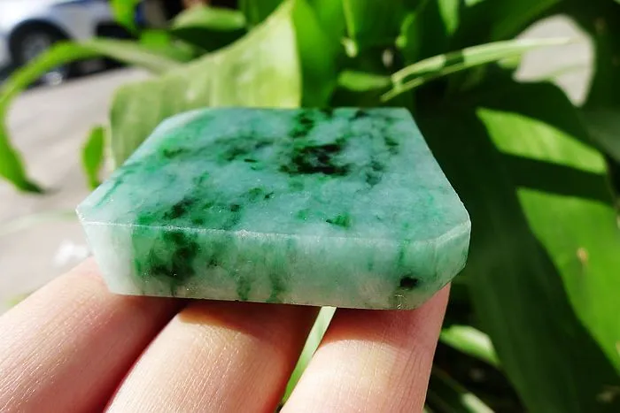 Natural Jade Rough Jadeite Raw (75g,4.7X4.6X1.3cm)
