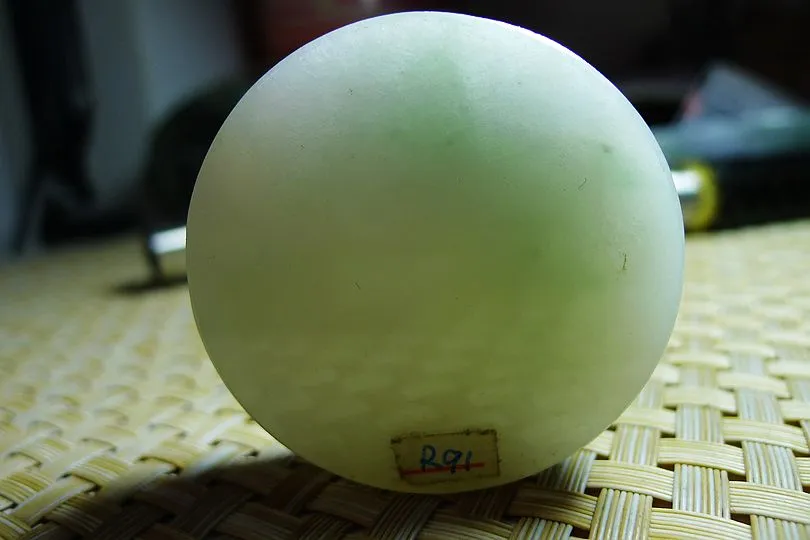 Natural Jade Rough Jadeite Raw (78g,4.8X4.8X1.25cm)