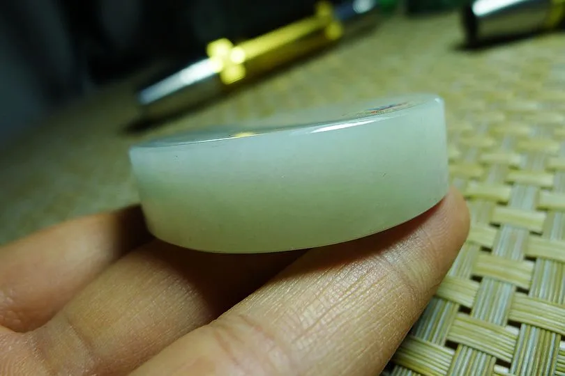 Natural Jade Rough Jadeite Raw (78g,4.8X4.8X1.25cm)