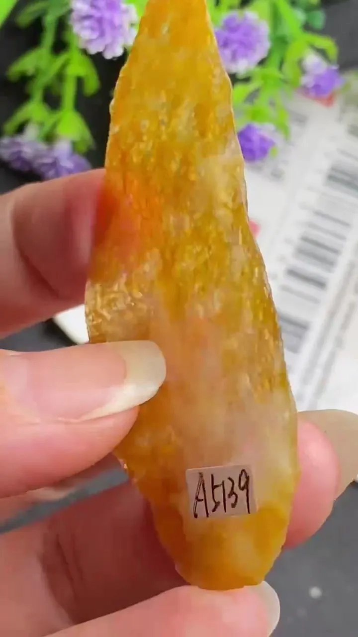 Natural Jade Rough Jadeite Raw (9.3g,67X30X3.9mm)-A5139