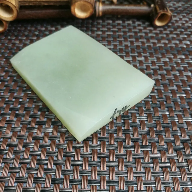Natural Kunlun Jade Rough Nephrite Raw (110g,7.3X5X1cm)