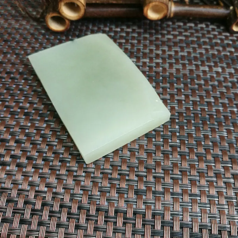 Natural Kunlun Jade Rough Nephrite Raw (110g,7.3X5X1cm)