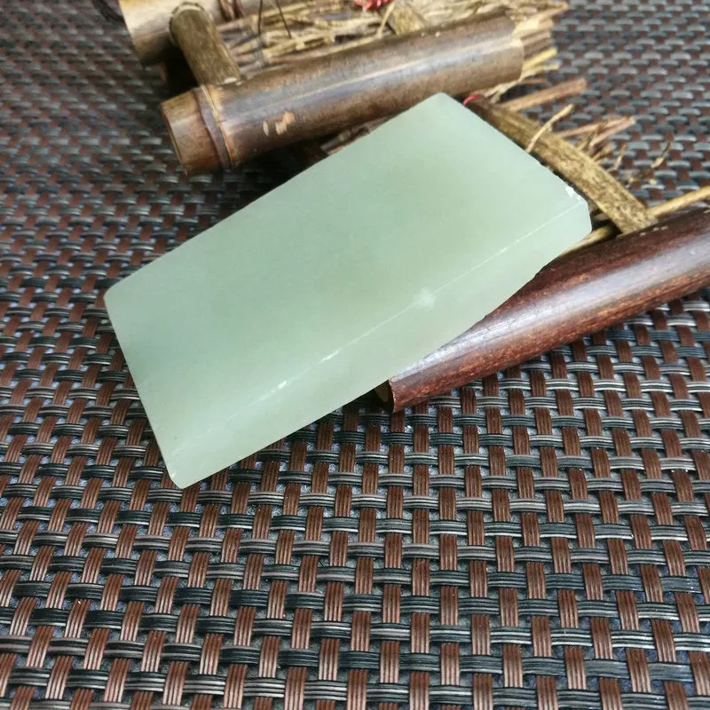 Natural Kunlun Jade Rough Nephrite Raw (110g,7.3X5X1cm)