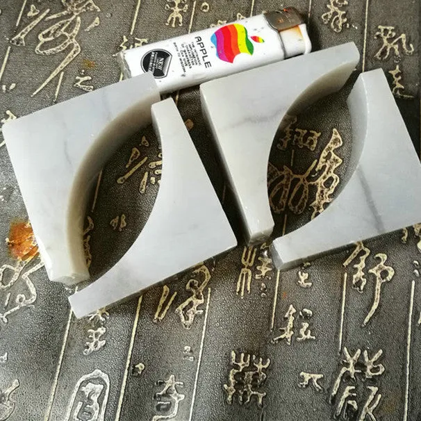 Natural Kunlun Jade Rough Nephrite Raw 132g