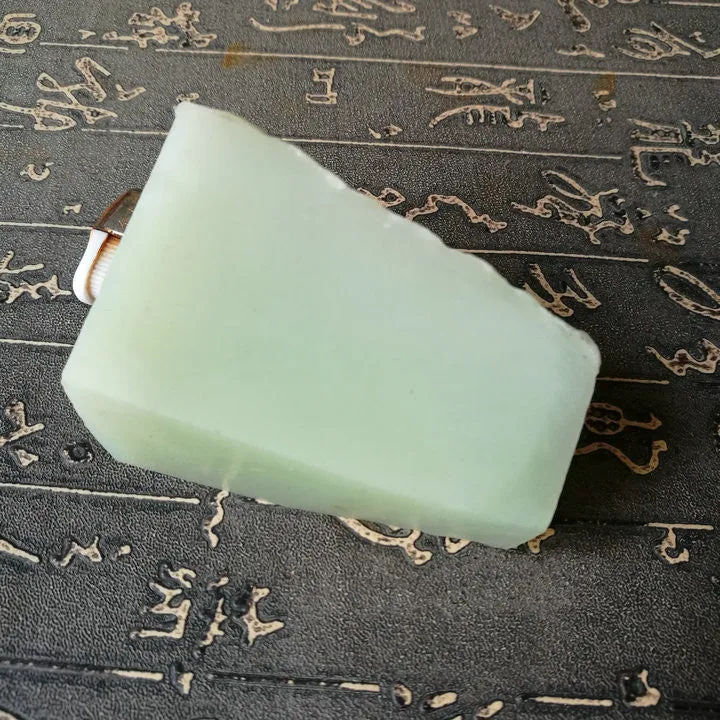 Natural Kunlun Jade Rough Nephrite Raw (159g, 6.5X4X1.8cm)