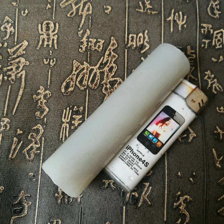Natural Kunlun Jade Rough Nephrite Raw (181g, 10X2.7X2.7cm)