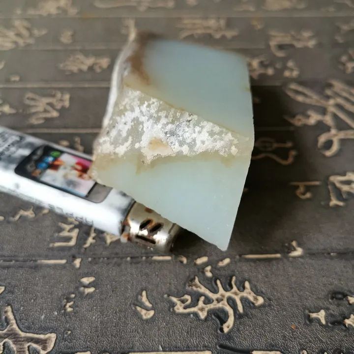 Natural Kunlun Jade Rough Nephrite Raw (207g, 6.5X3.5X2.7cm)