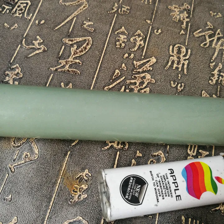 Natural Kunlun jade Rough Nephrite Raw (245g, 17X2.6X2.6cm)