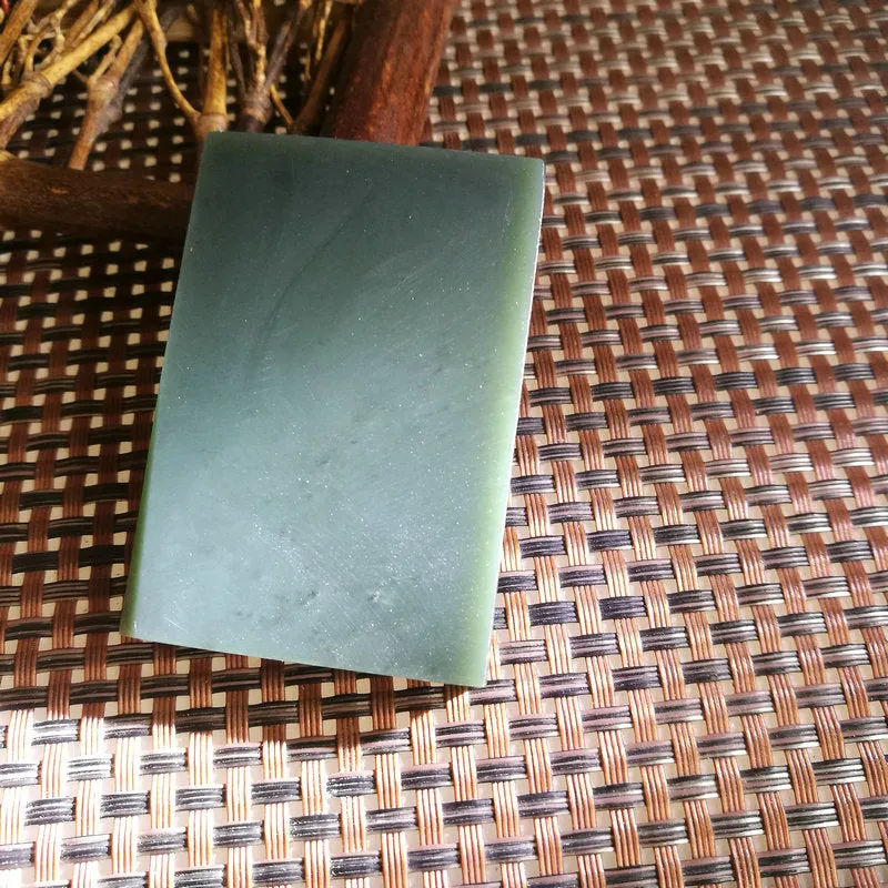 Natural Kunlun Jade Rough Nephrite Raw (65g, 5.8X4cm)