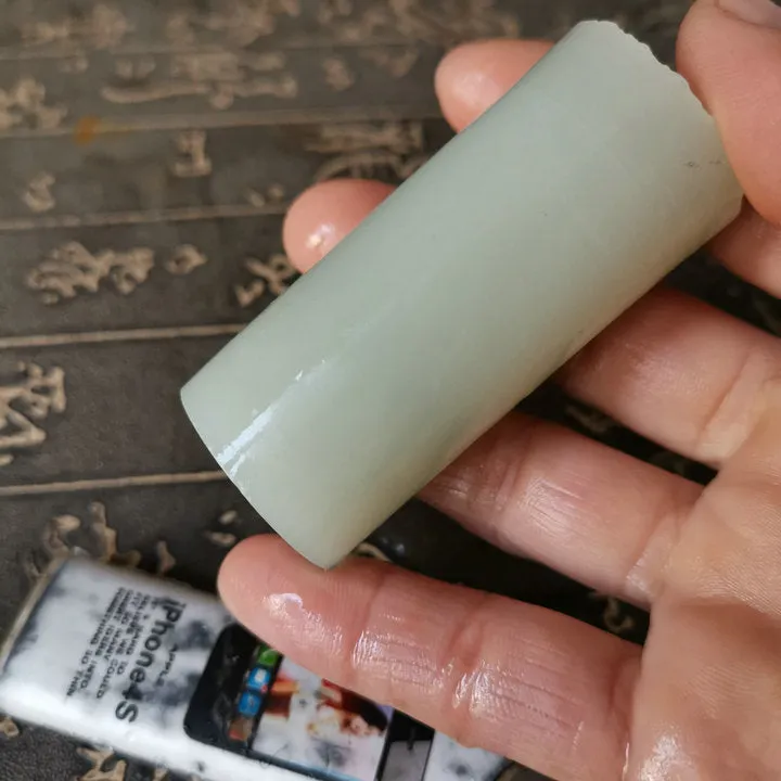 Natural Kunlun Jade Rough Nephrite Raw (66g, 6X2.7X1.6cm)