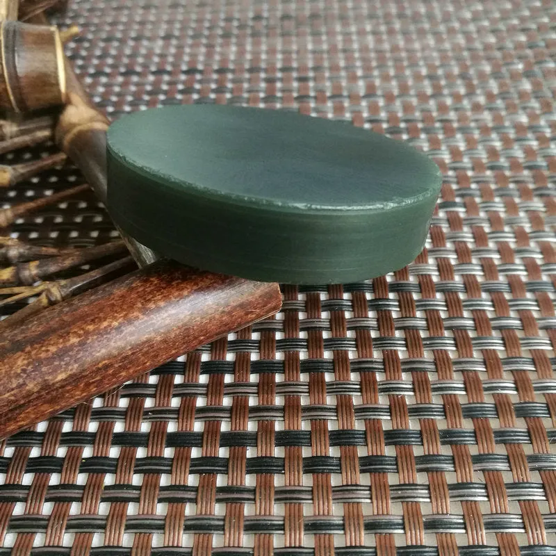 Natural Kunlun Jade Rough Nephrite Raw (86g,5.5X1.2cm)