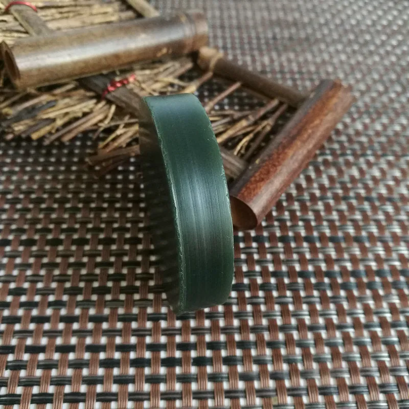 Natural Kunlun Jade Rough Nephrite Raw (86g,5.5X1.2cm)