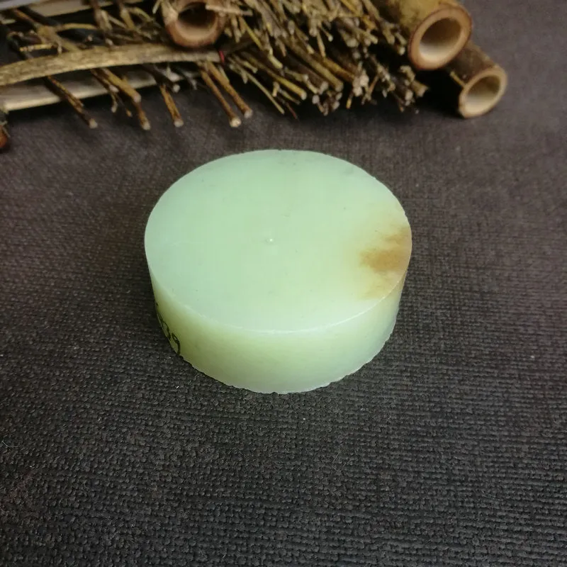 Natural Kunlun Jade Rough Nephrite Raw (97g, 5x1.7cm)
