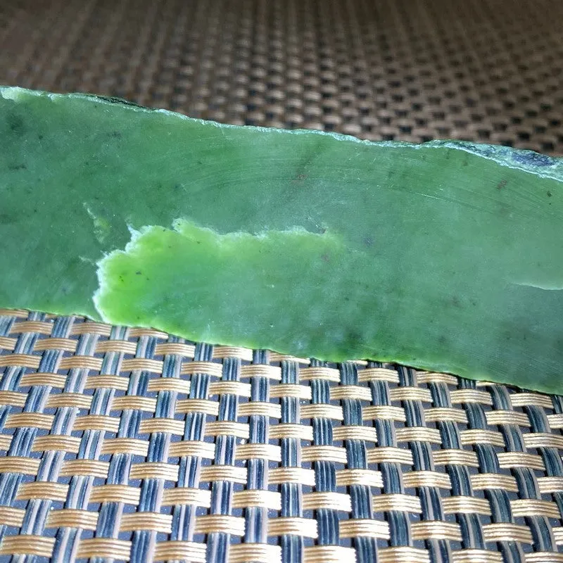 Natural Siberian Jade Rough Nephrite Raw (264g, 9.7X5.1X3.5cm)