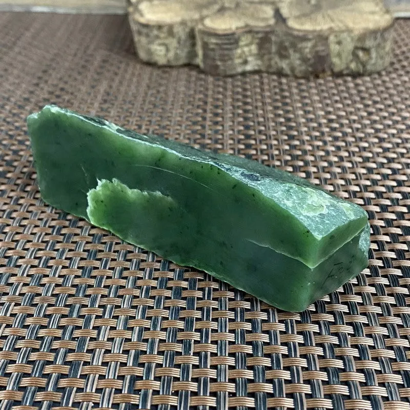 Natural Siberian Jade Rough Nephrite Raw (264g, 9.7X5.1X3.5cm)